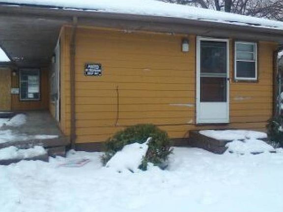 Closer look at the front.