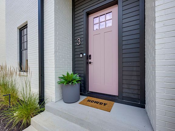 2nd image of 1501 16th Ave S #3