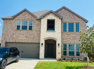 10246 Gray Barrel Dr, Aubrey, TX 76227