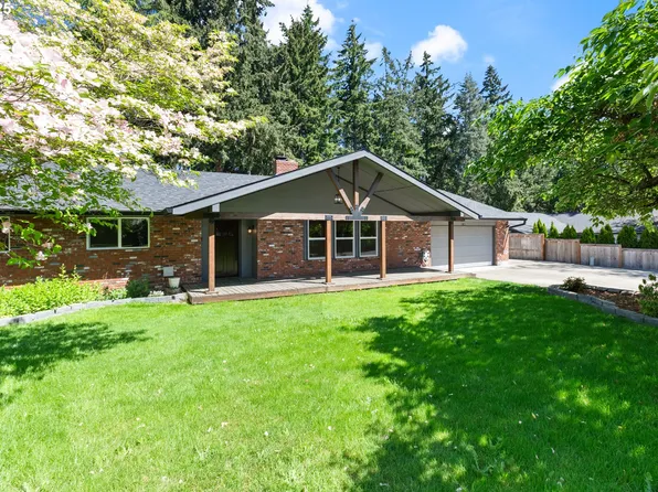 11445 SW Fairhaven St, Tigard, OR 97223