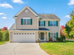 4002 Pepperbush Dr, Greensboro, NC 27405