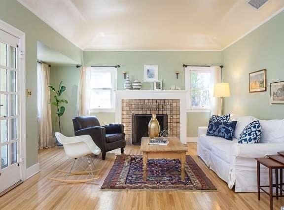 2nd image of 1139 N Hudson Ave