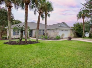 2036 Jessica Way, Navarre, FL 32566