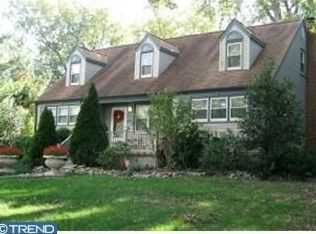 400 Beechwood Ave, Maple Shade, NJ 08052