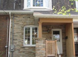 19 Ashland Ave, Toronto, ON M4L1J9