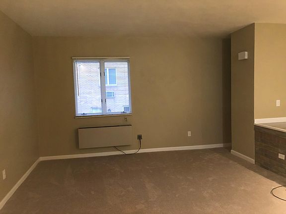 4th image of 44B Shraders Ln