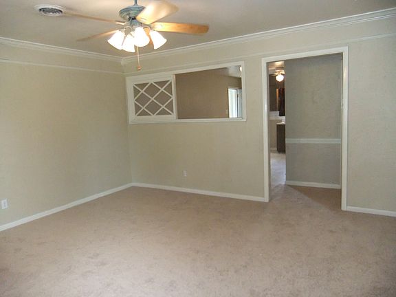 3rd image of 1616 Coffee St
