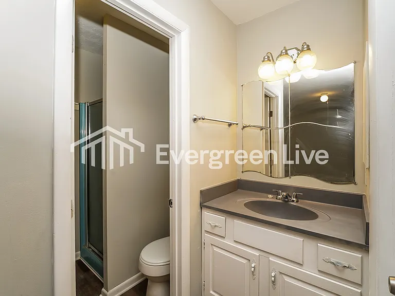 412 Wyoga Lake Blvd — Photo 9