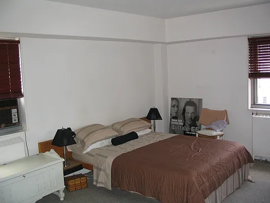 Rented by Frank Valvo Real Estate | media 2