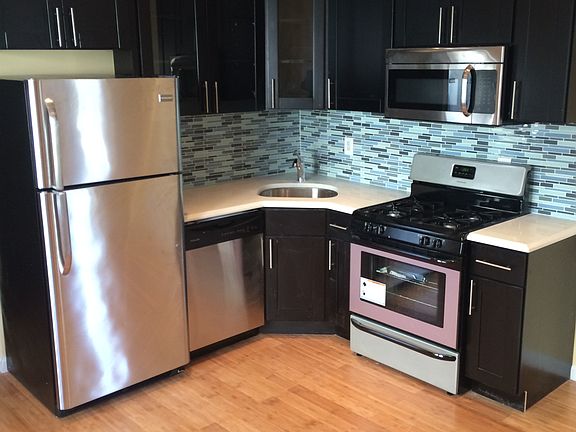 2nd image of 591 Snediker Ave