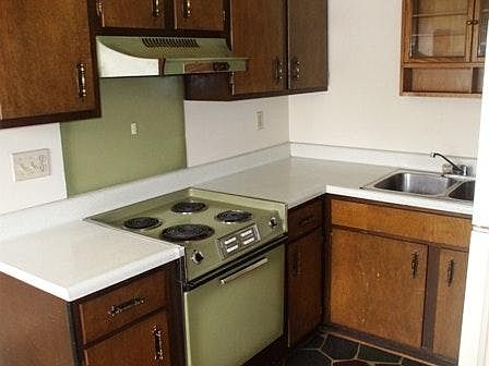 2nd image of 7916 Tolls Ln APT 1
