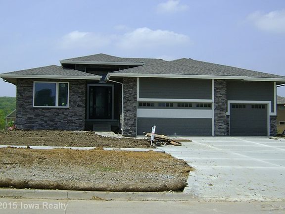 3rd image of 1393 S 95th St