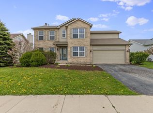 815 Water Stone Way, Malta, IL 60150