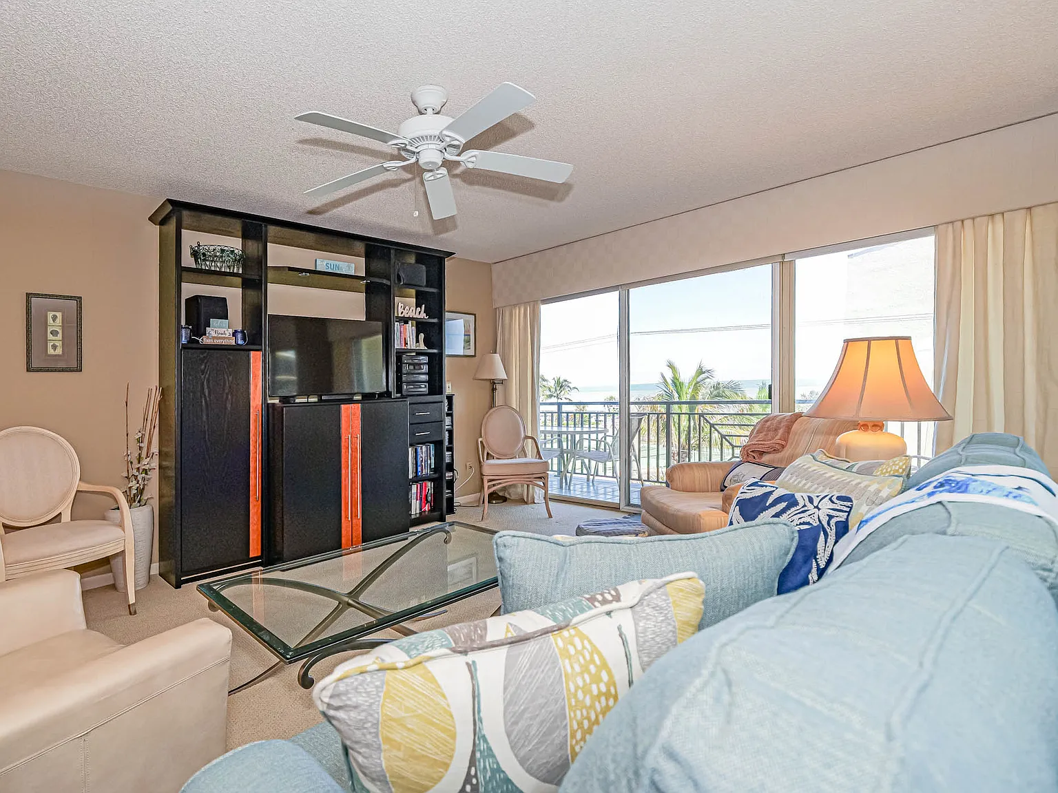 2 bed, 1080 sqft, $5,000 — Photo 4