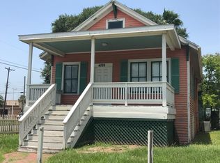 4028 Avenue O, Galveston, TX 77550