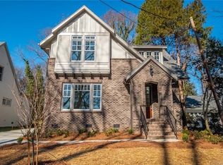 424 Westbury Rd, Charlotte, NC 28211