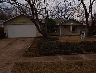 1st image of 409 Meadowhill Dr