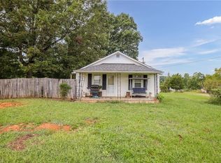 844 Hill Rd, Lexington, NC 27292