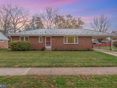 20 Chestnut St, Camp Hill, PA, 17011