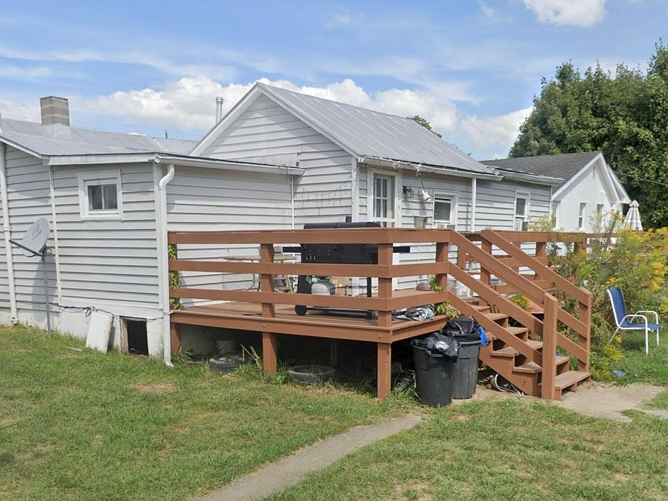 2nd image of 502 Arpia St #B