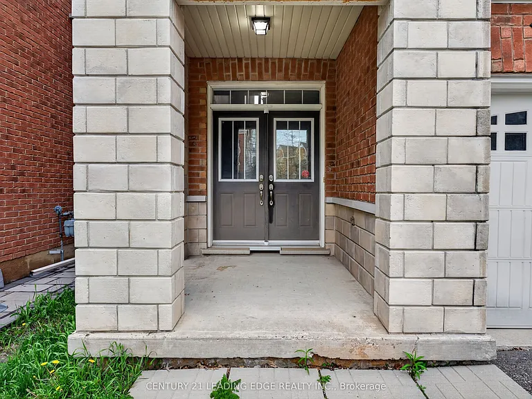 64 Ferguson St — Photo 6