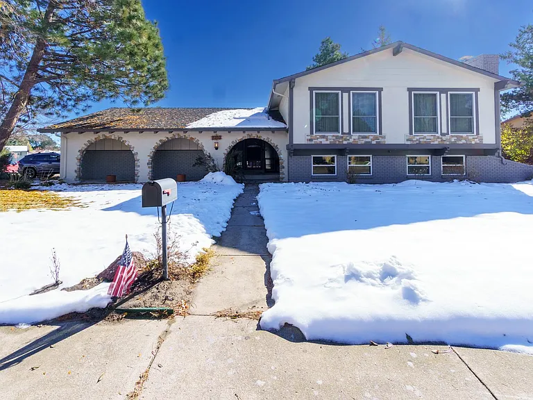 3295 W Parade Cir — Photo 31