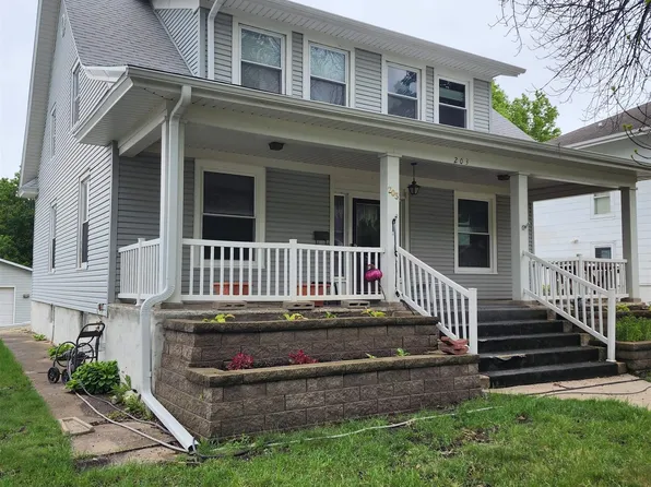 203 S Wooster St, Algona, IA 50511