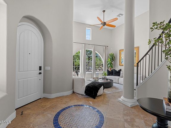 3rd image of 9226 E HORSESHOE BEND Drive