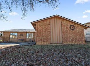 6066 Sandgate Rd, Columbus, OH 43229