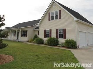 585 Firetower Rd, Elizabeth City, NC 27909