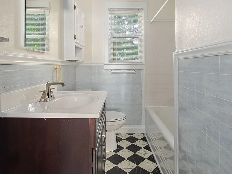 105 Stonewall Ave — Photo 16
