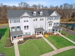 12 Canter Pl, Chesterfield, NJ 08515