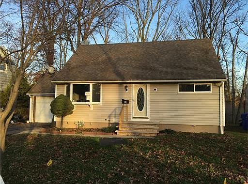 2nd image of 30 Semel Ave