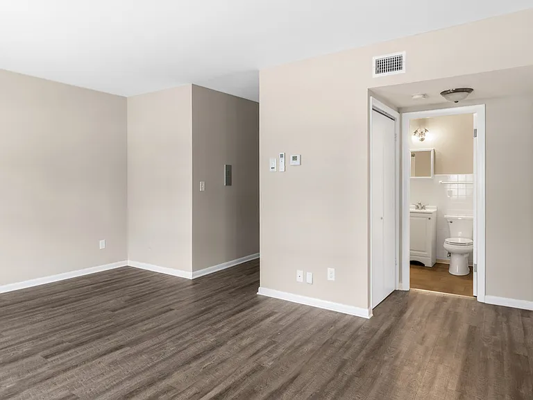 2311 E North Ave #1 — Photo 11