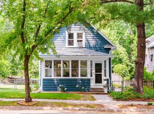 1123 Burns Ave, Saint Paul, MN 55106