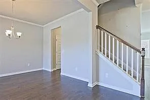 5 bed, 3.0 bath, 2435 sqft, $2,450 — Photo 4