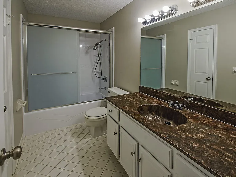 4972 Ridge Tree Dr — Photo 7