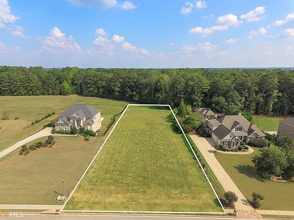 5th image of 200 Annelise Park Dr