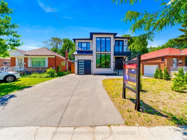 856 Kennedy Rd, Toronto, ON M1K 2E7
