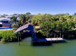 53 Bayshore Cir, Placida, FL 33946
