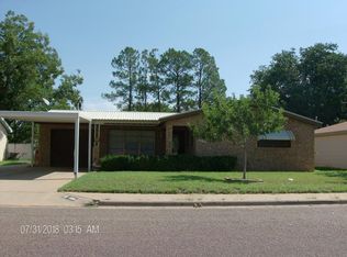 604 NW 12th Pl, Andrews, TX 79714
