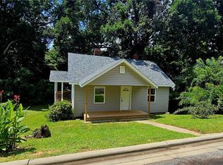 702 Roach St, Reidsville, NC 27320