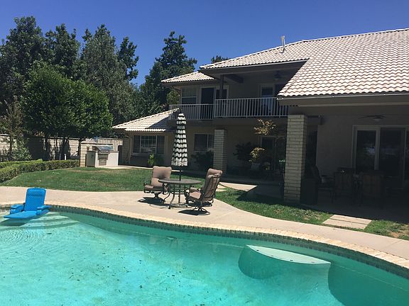 2nd image of 37546 Canyon Hills Dr
