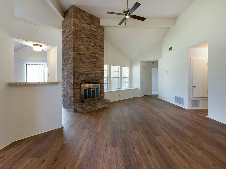 7803 Forest Rnch — Photo 8