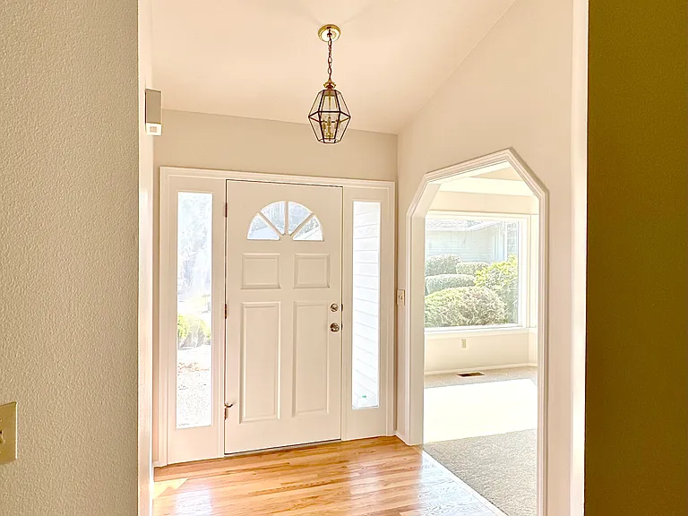 Entry Foyer