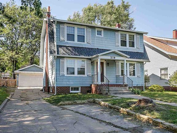 2nd image of 219 N Taylor St