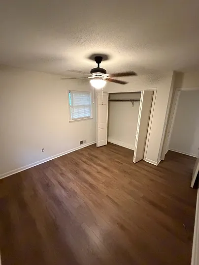 54 Dickson Cir — Photo 8