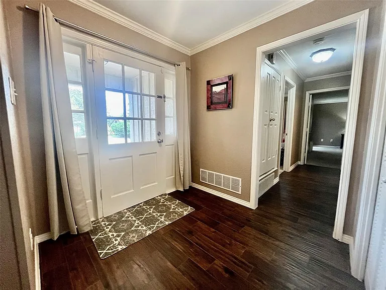 15542 Earlport Cir — Photo 14
