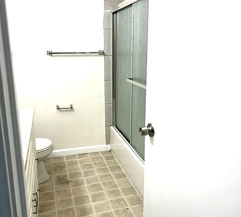 5th image of 257 Poplar Ave #10