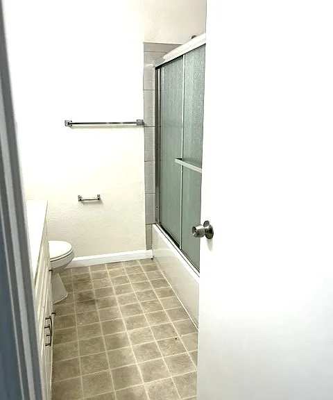 257 Poplar Ave #10 — Photo 5